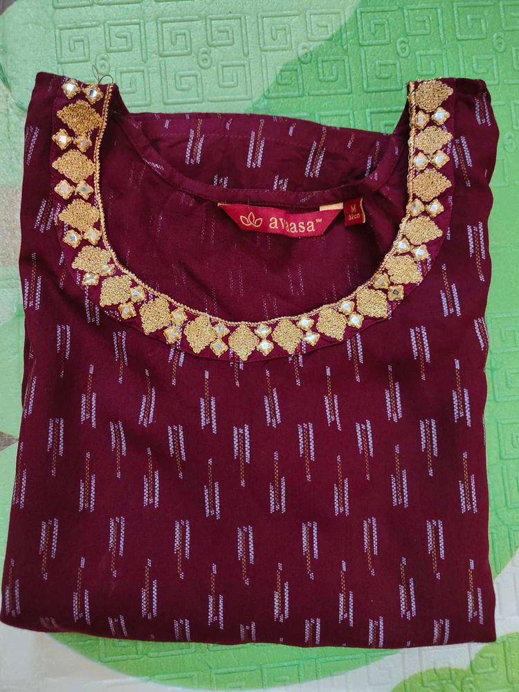 Burgundy Textured Straight Kurta With Palazzos