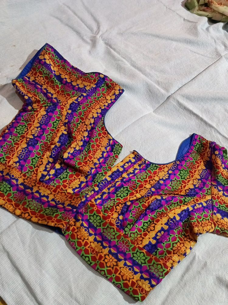 Beautiful Multicolour Blouse For Womens