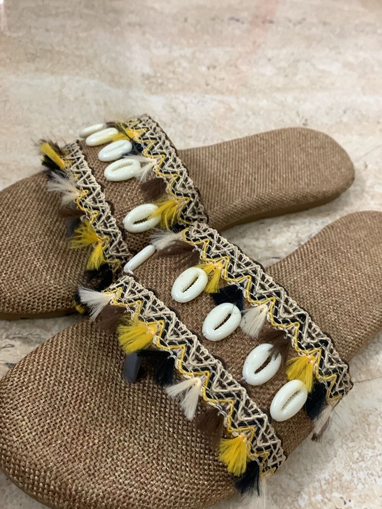 Boho Shell Slides