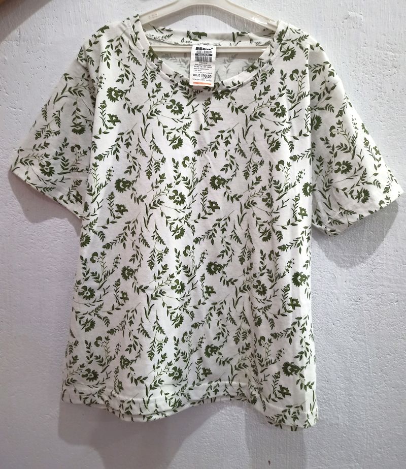 Summer Wear :T-shirt☀️