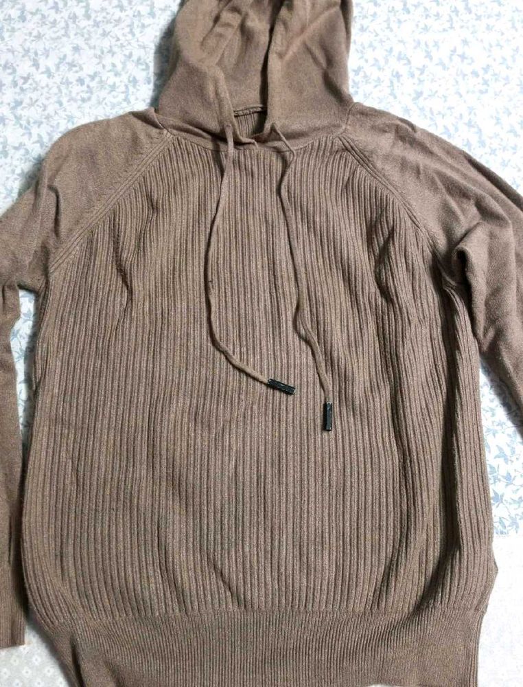 Ribbed Knit Hoodie