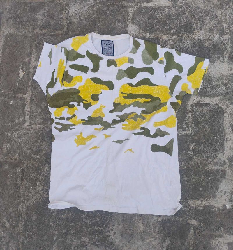 Men's Camouflage T-Shirt