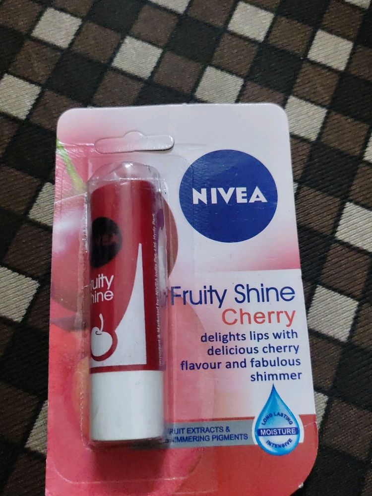 Nivea Fruity Shine Cherry Lip Balm