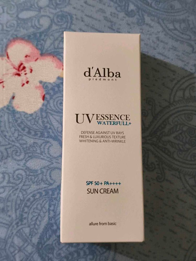 d'Alba UV Essence Waterfull+ Sun Cream SPF 50