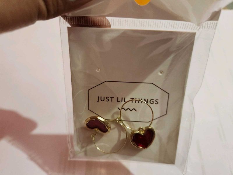 JUST LIL THINGS Heart Hoop Earrings