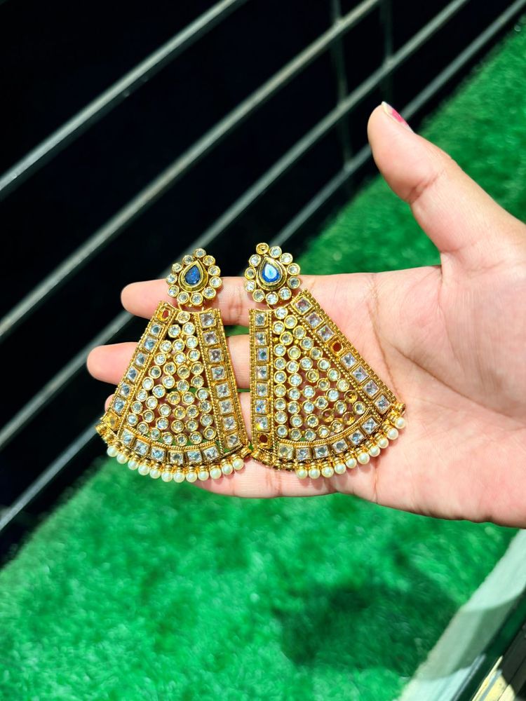 Exquisite Antique Gold Earrings