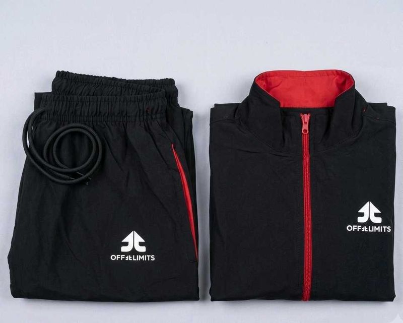 women's track suit