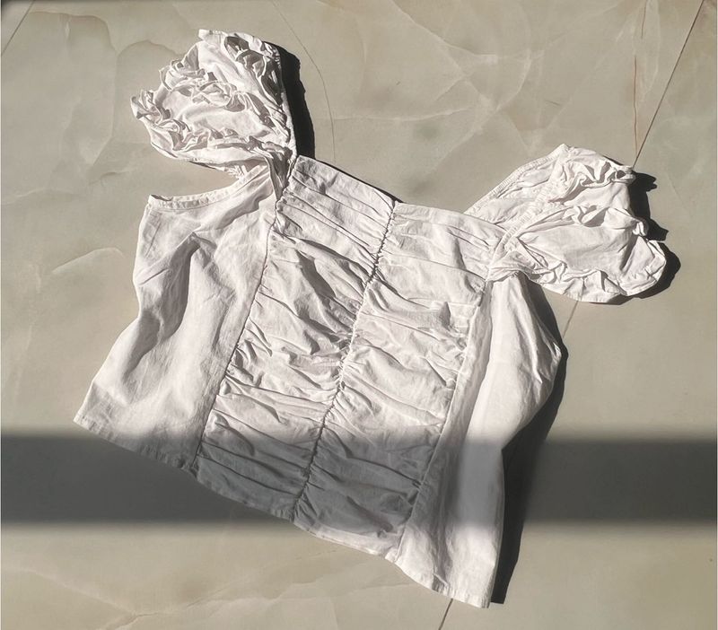 Chic White Ruched Puff Sleeve Top