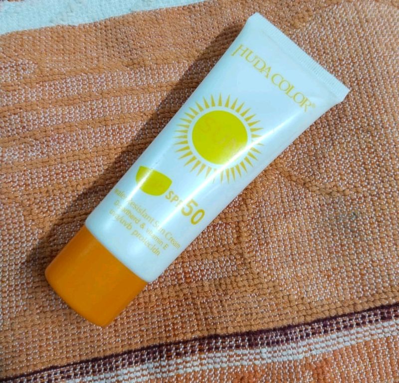SUN High SPF 50 Waler Resislant Sun Cream D-partherd &amp; Vitamin E uva/uub Prolecidn