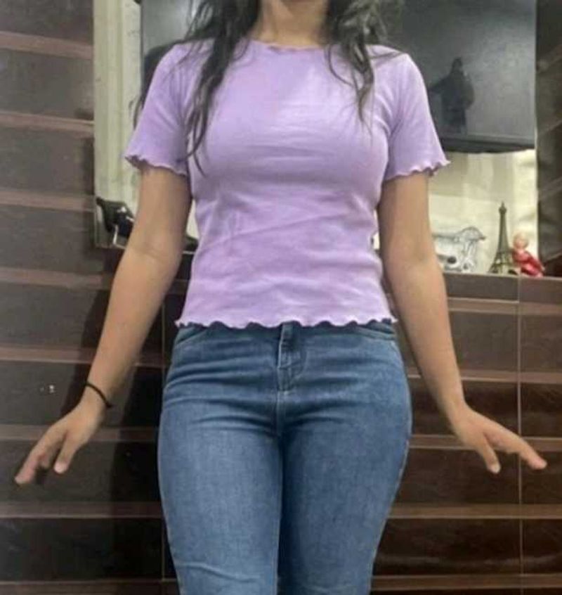 Cute Purple Lettuce Hem Top