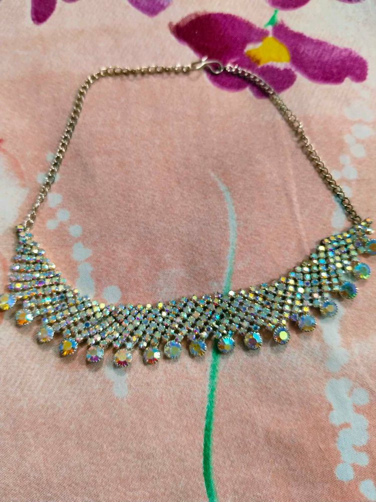 Sparkling Rhinestone Necklace