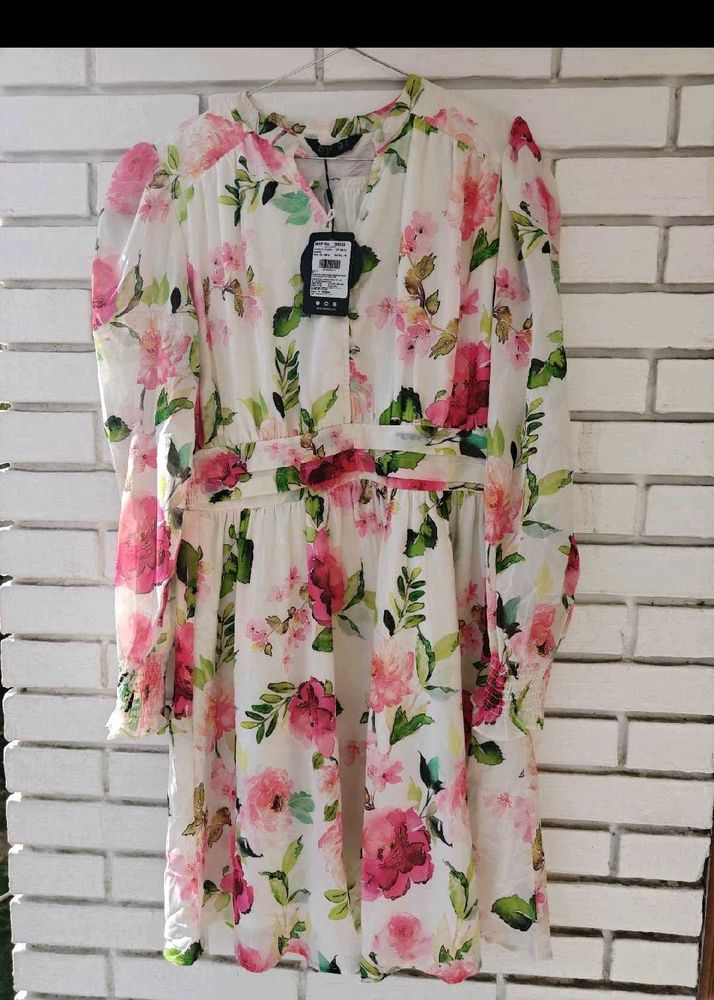 Floral Print Midi Dress with tags