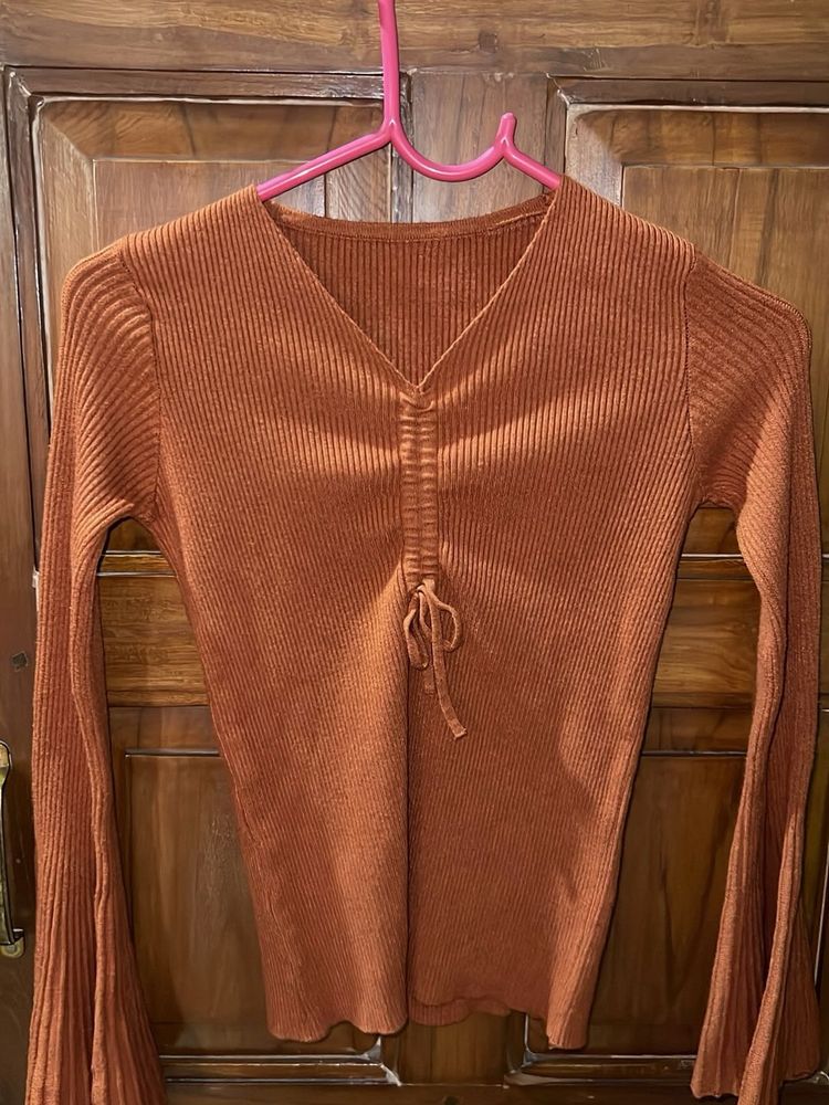 Ribbed Knit Top with Tie Detail