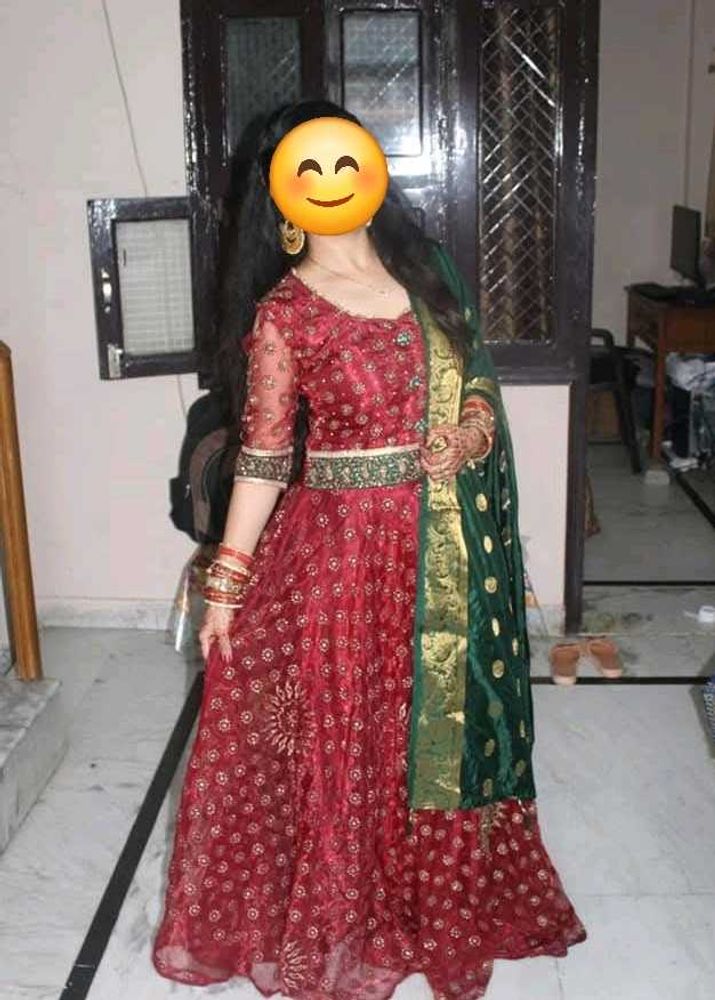 Elegant Mahroon gown with green dupatta