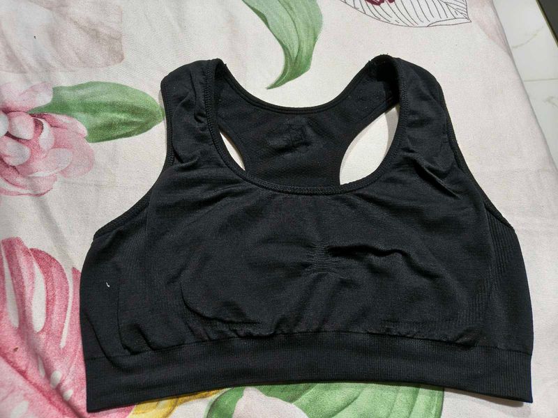 Comfortable Black Sports Bra