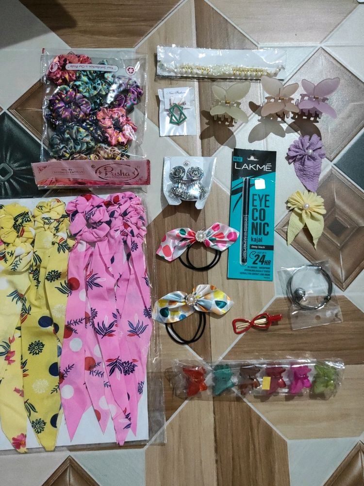 Combos Hair Scrunchies And Clips
