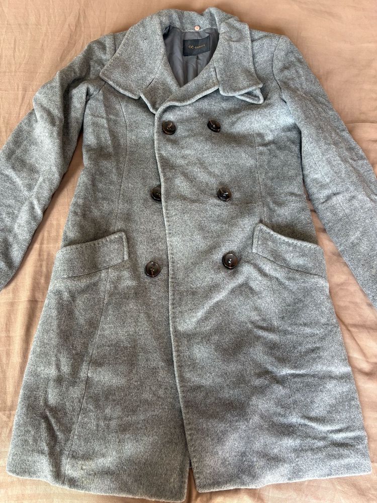 SALEEEE !!!! Grey Coat
