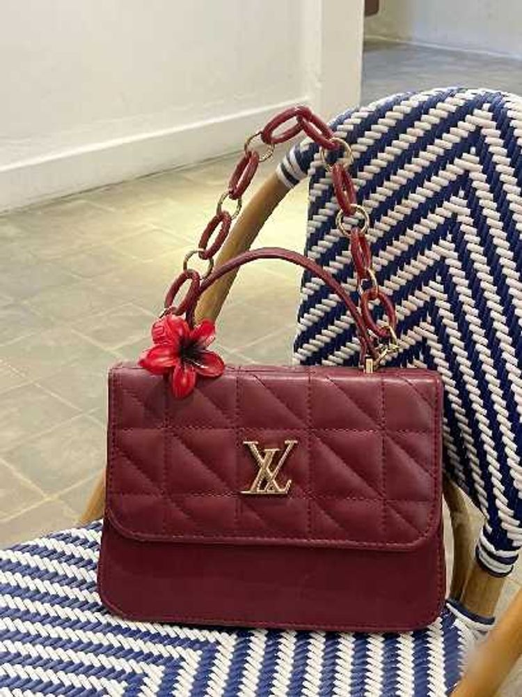 Chic Y2k Quilted Handbag with Chain Strap
