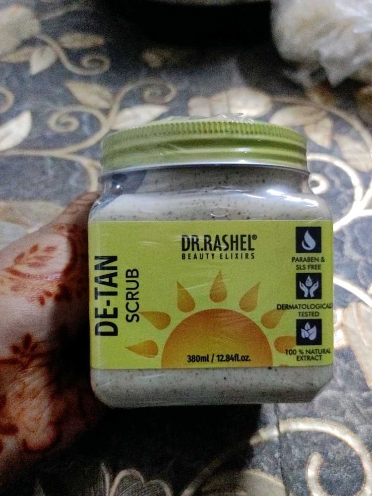 Dr. Rashel De-Tan Scrub