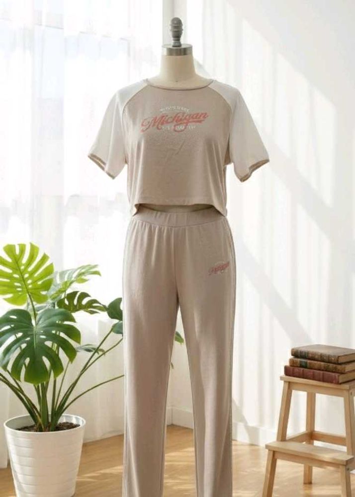 Michigan oversized tee with pants (coord)