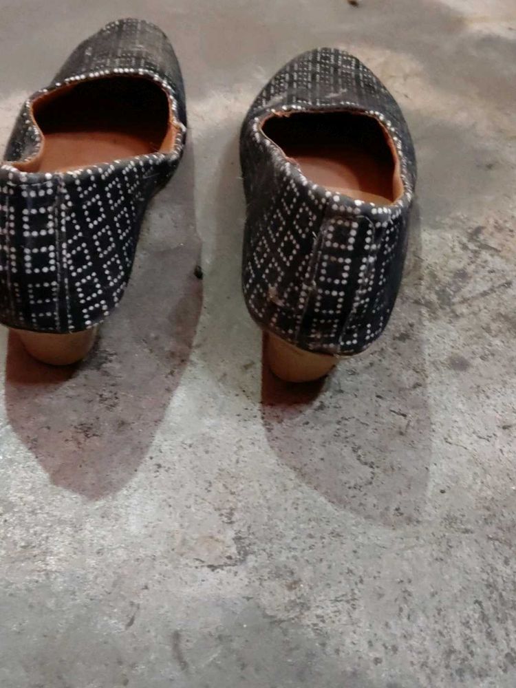 party wear stylish design heels sandals
