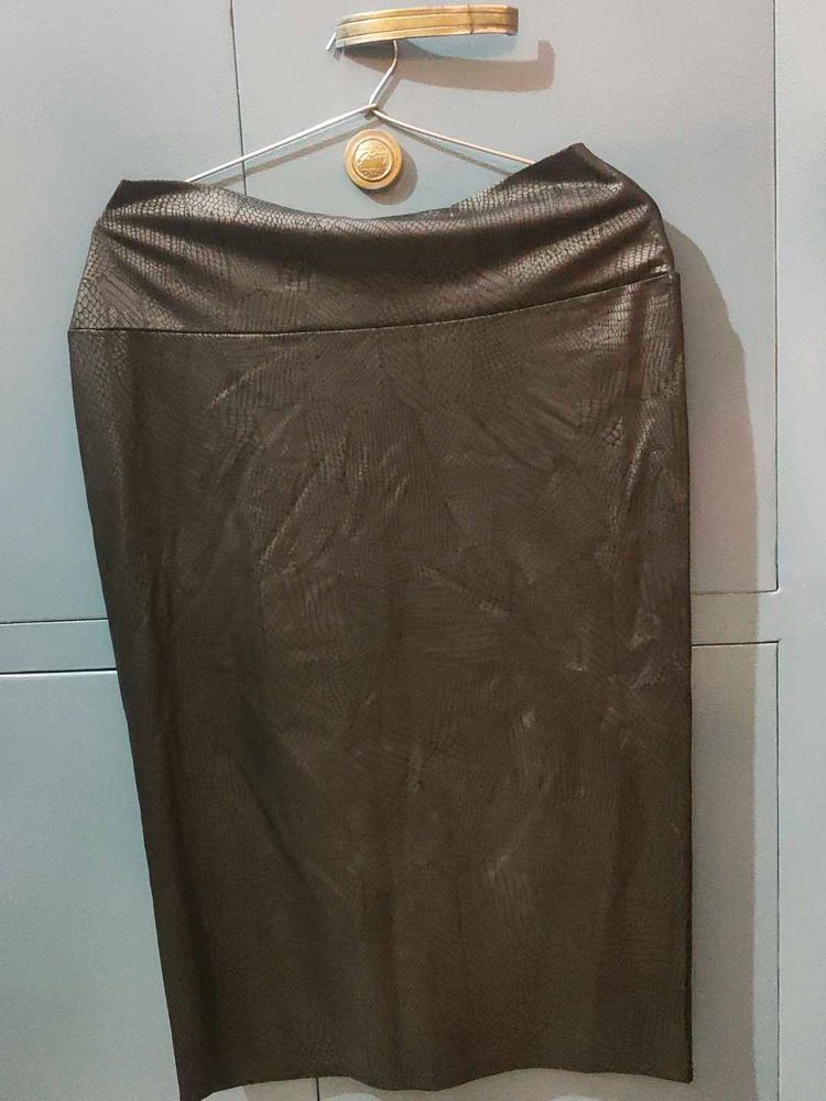 PRICE DROP Shein Faux Leather Midi Skirt