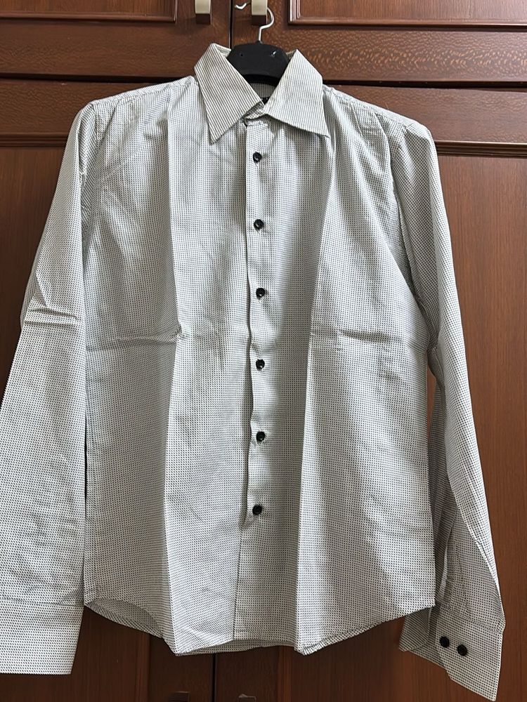 Sisley Men's Patterned Shirt