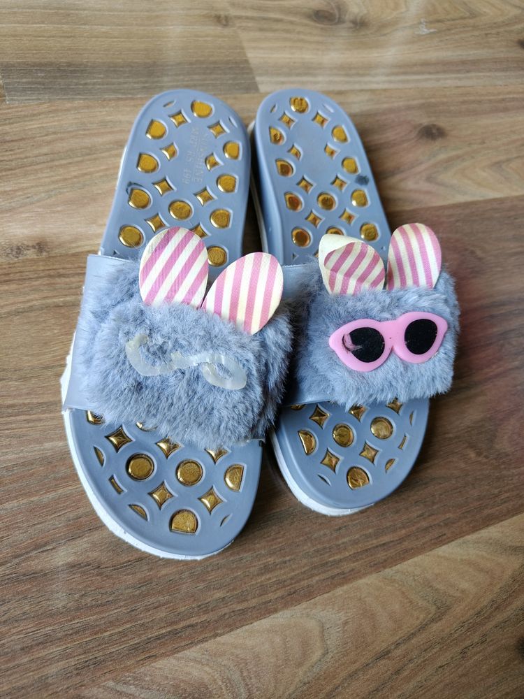 Grey Slider For Women
