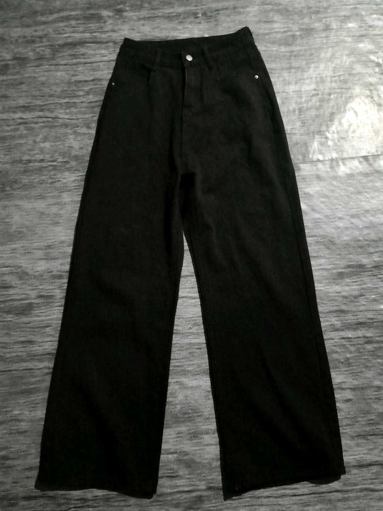 Black Wide Leg Jeans