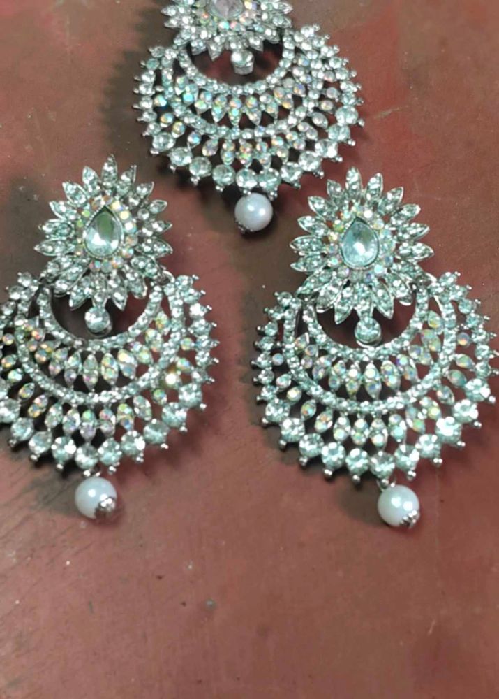 Stunning Crystal Jewellery Set 3 sets
