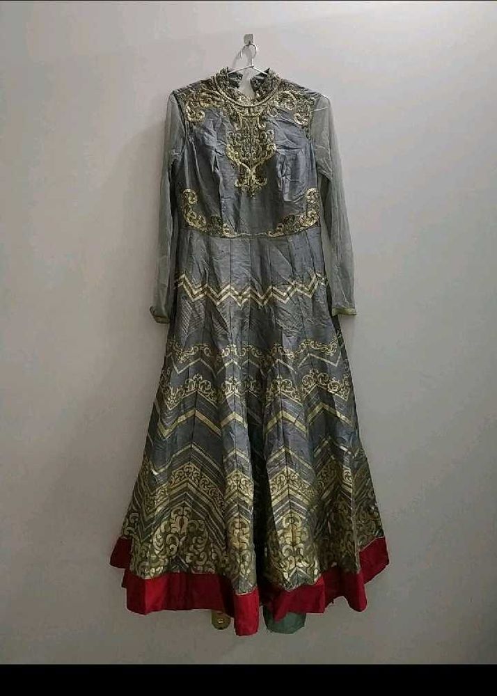 Elegant Grey &amp; Gold Ethnic Gown