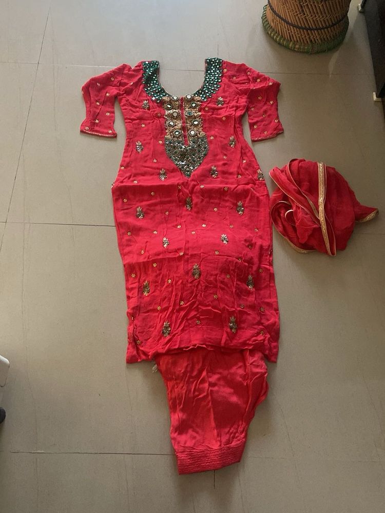 Embellished Kurta Set with Dupatta