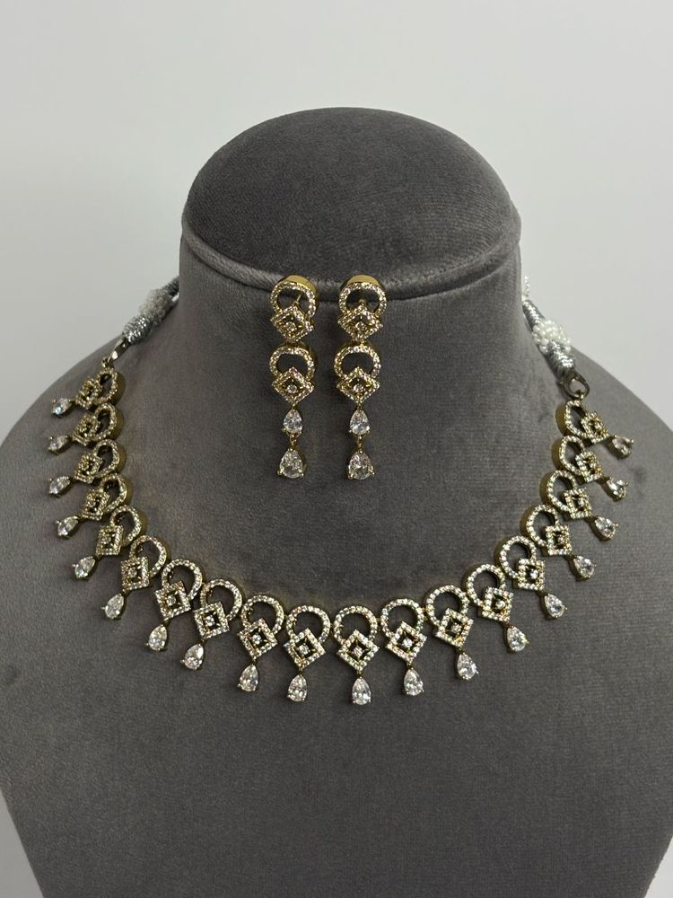 Elegant CZ Stone Necklace &amp; Earring Set