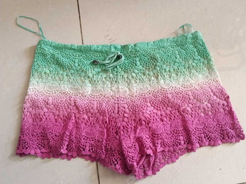 Ombre Crochet Lace Shorts