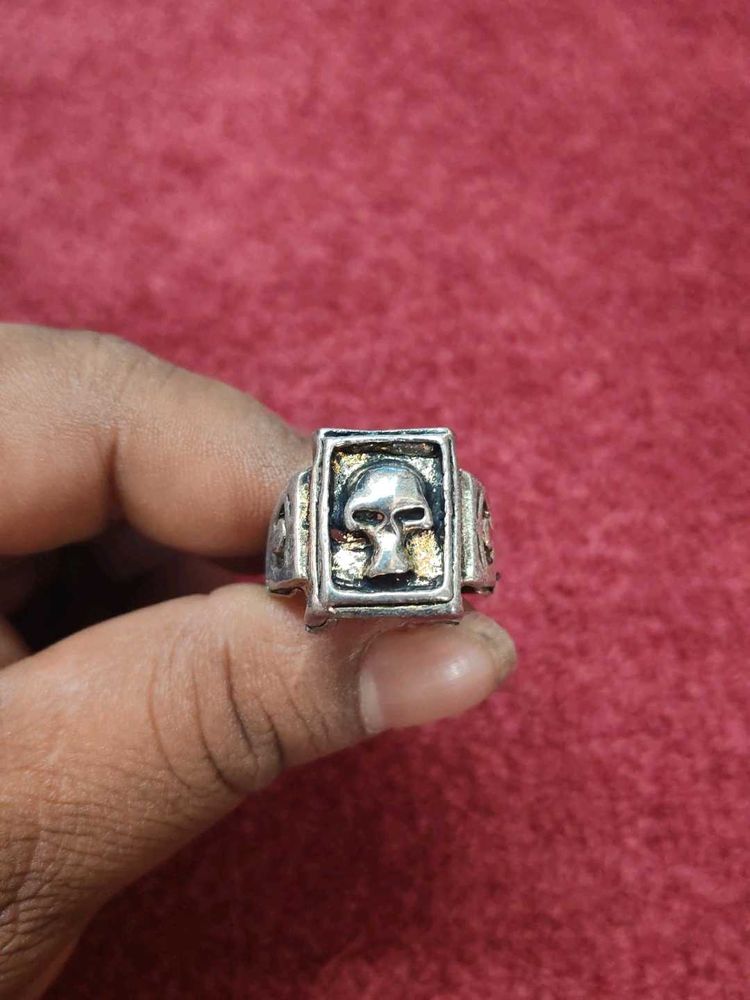 Skull Ring
