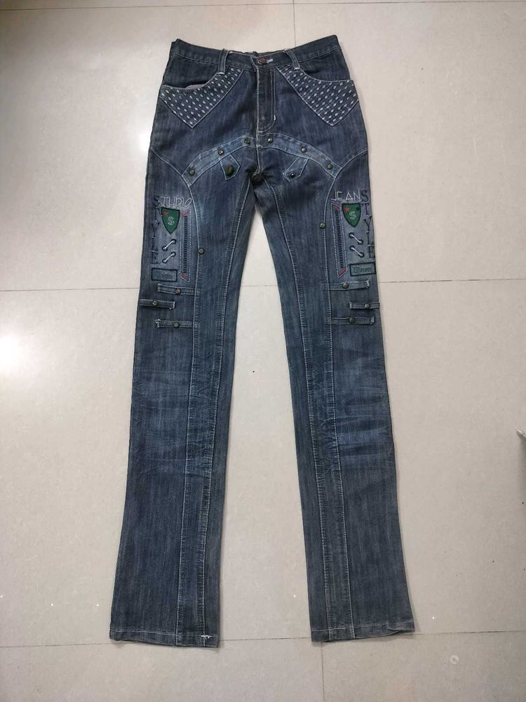 Stylish Chunky Blue Jeans