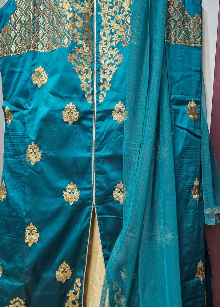 Teal Kurta Set with Gold Embroidery