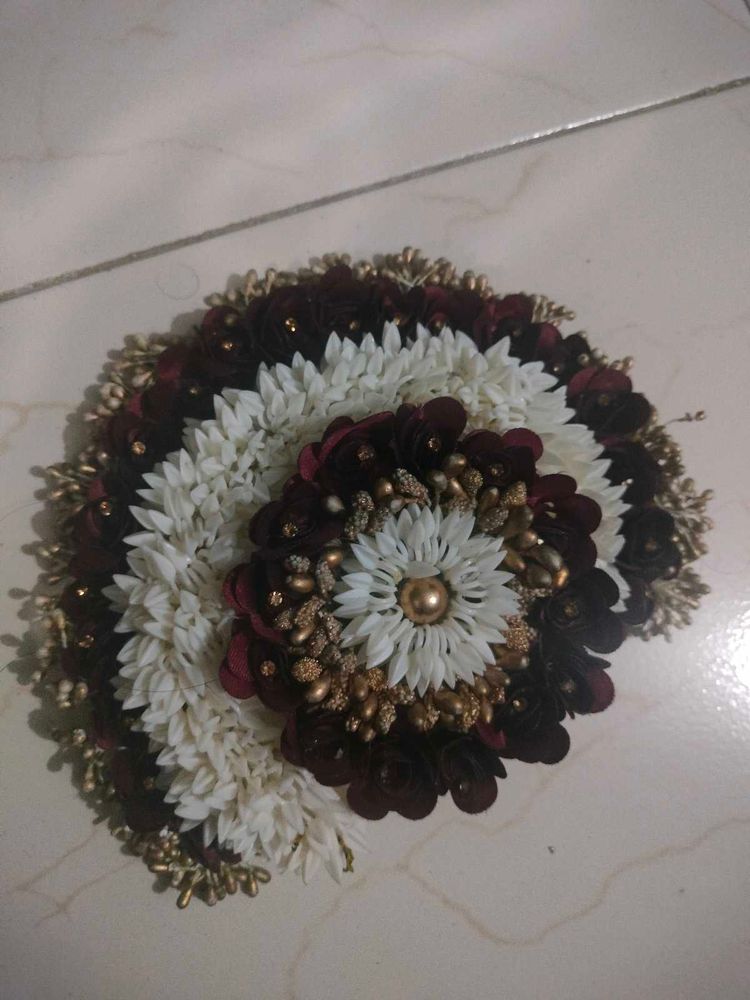 Floral Hair Accessory