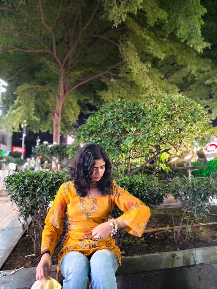 Stylish Yellow Floral Kurta