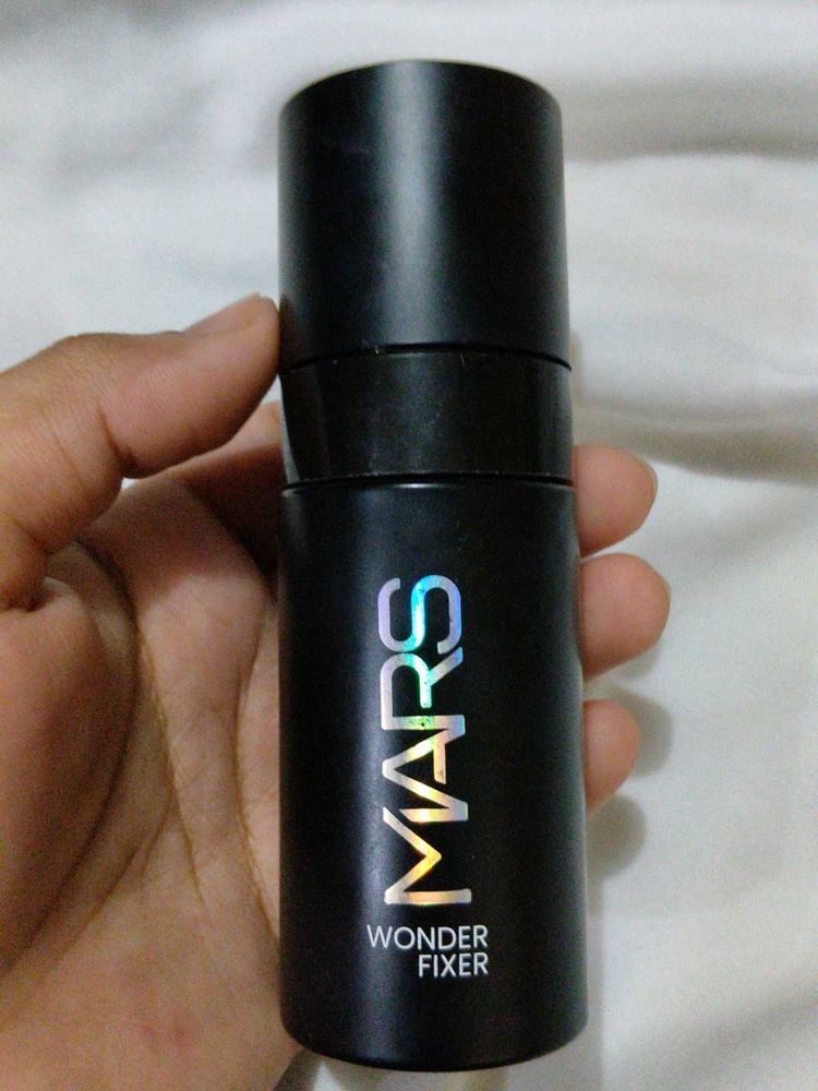Mars Wonder Fixer Spray