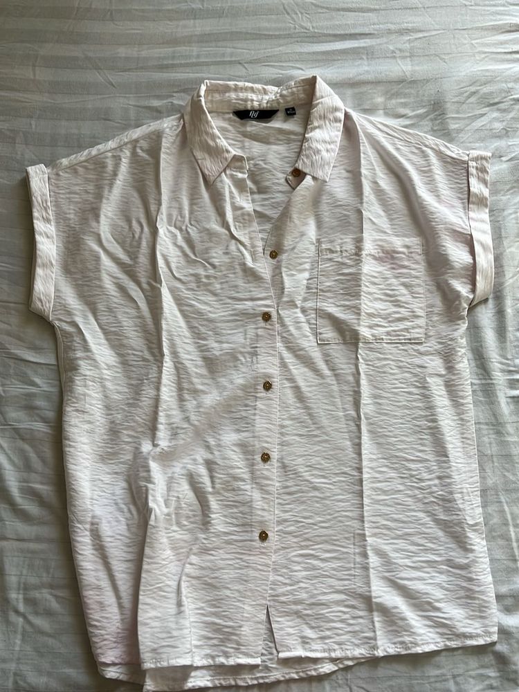 Stylish Textured Button-Up Shirt