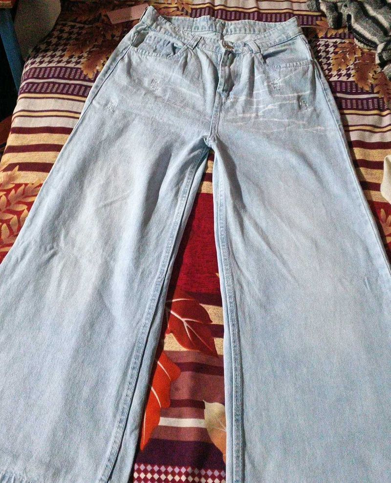 Light Wash Wide Leg Jeans