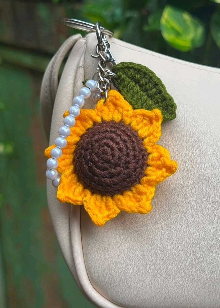 Crocheted Sunflower Keychain with Pearls