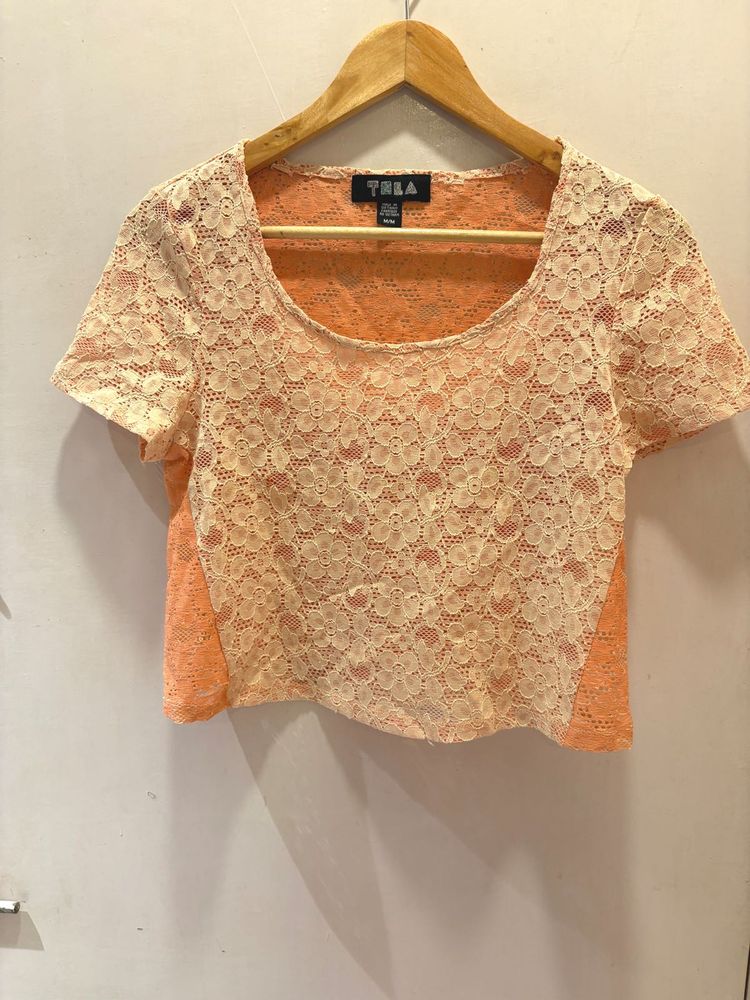Chic Lace Crop Top