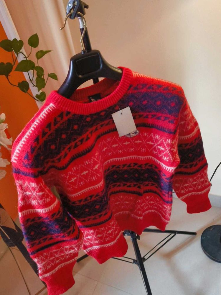 Brand New Korean Stylish Red Patterned Sweater