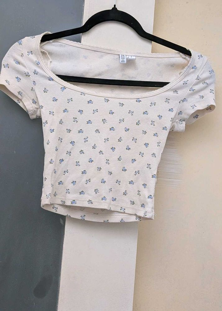 Cute Floral Print Cropped Top