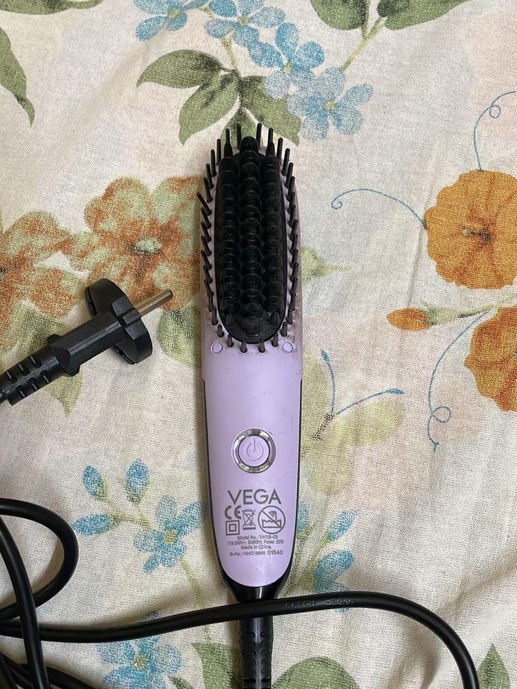 Vega Hair Straightener Brush