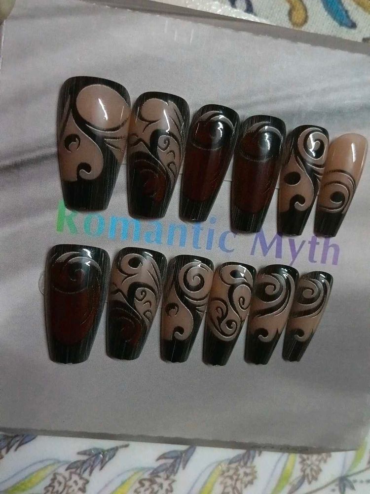 Gothic Swirl Press-On Nails