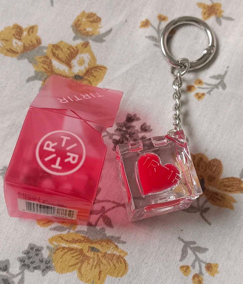 TIRTIR Heart dual lipbalm Keychain