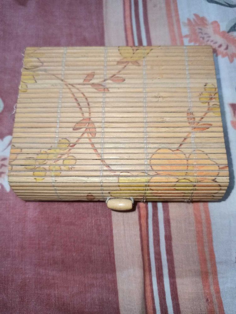 Bamboo storage bag
